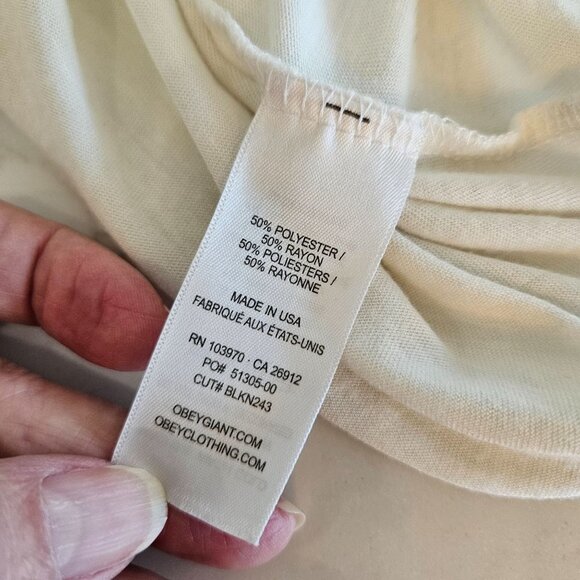 OBEY Size Small Raglan T-Shirt Maroon Big Foot Print “Stay Weird and Live Free” - Picture 5 of 9